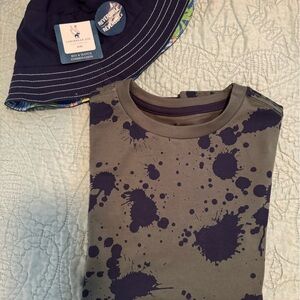 TOMMY BAHAMA tee! Shown w/ sun hat from my closet if u want 2 BUNDLE & SAVE💰💰